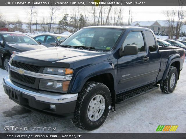 2004 Chevrolet Colorado LS Extended Cab 4x4 in Indigo Blue Metallic