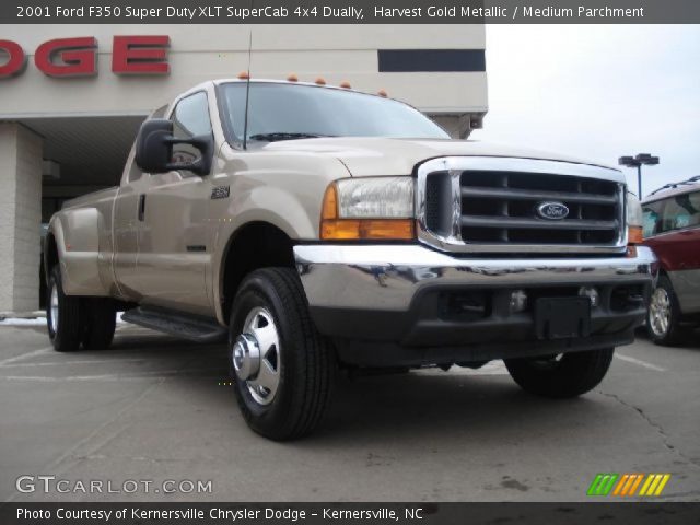 2001 Ford F350 Super Duty XLT SuperCab 4x4 Dually in Harvest Gold Metallic