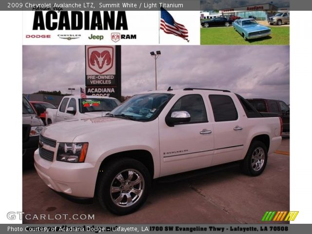 2009 Chevrolet Avalanche LTZ in Summit White