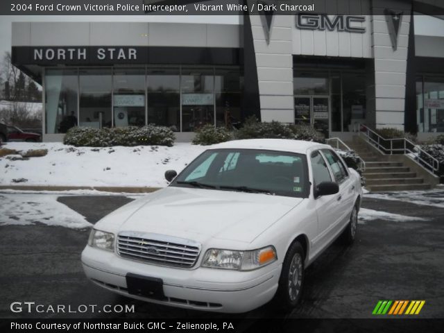 2004 Ford Crown Victoria Police Interceptor in Vibrant White