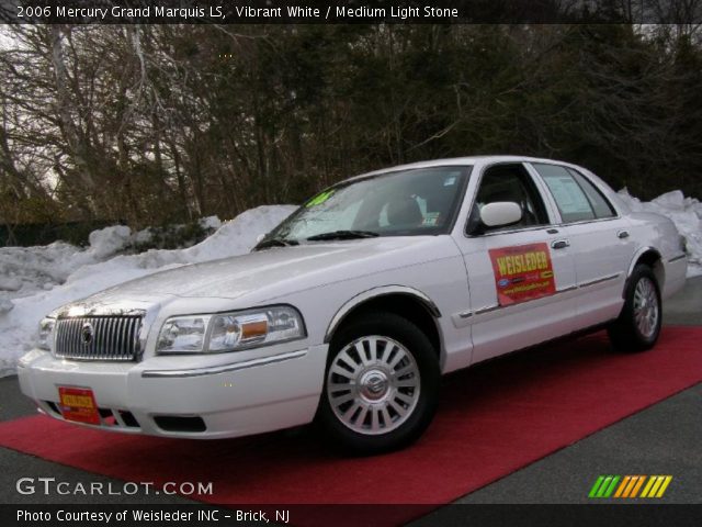2006 Mercury Grand Marquis LS in Vibrant White