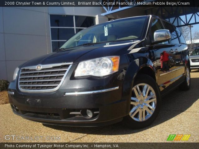 2008 Chrysler Town & Country Limited in Brilliant Black Crystal Pearlcoat