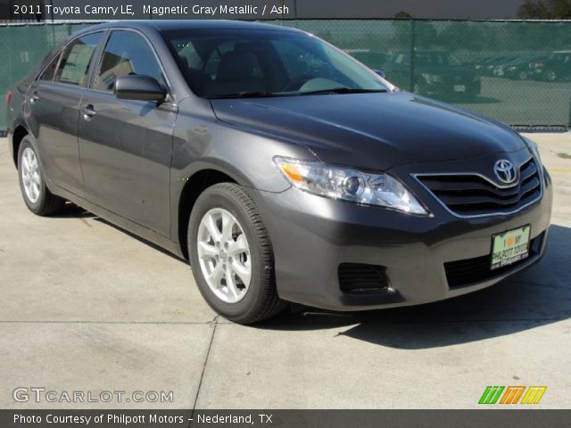 2011 Toyota Camry LE in Magnetic Gray Metallic