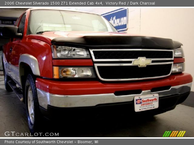 2006 Chevrolet Silverado 1500 Z71 Extended Cab 4x4 in Victory Red