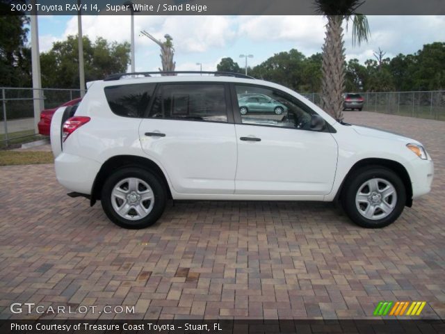 2009 Toyota RAV4 I4 in Super White