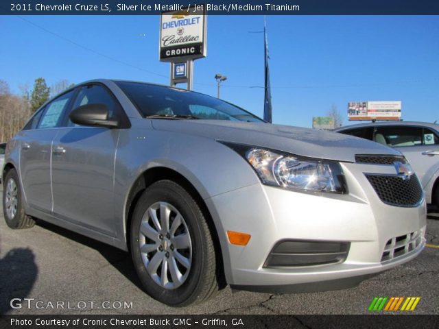 2011 Chevrolet Cruze LS in Silver Ice Metallic