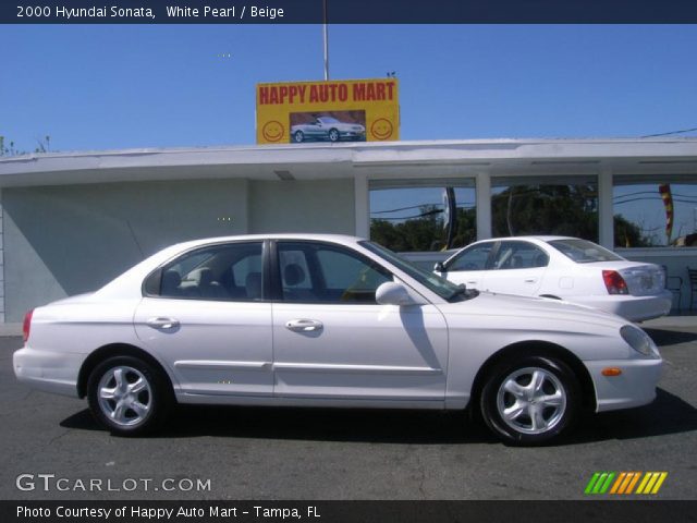 2000 Hyundai Sonata  in White Pearl