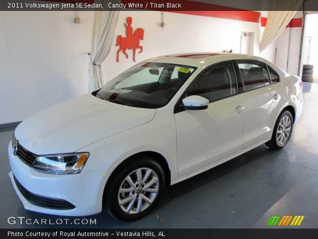 2011 Volkswagen Jetta SE Sedan in Candy White