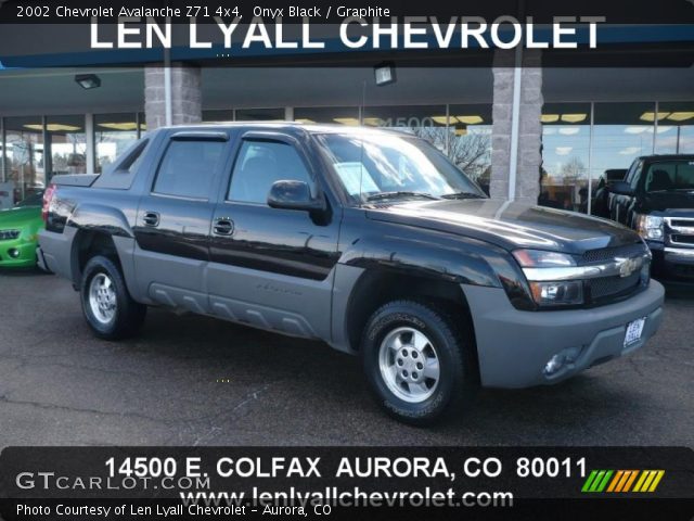 2002 Chevrolet Avalanche Z71 4x4 in Onyx Black