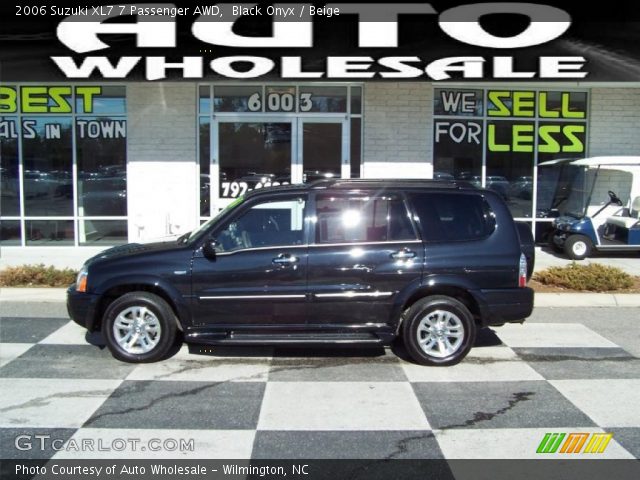 2006 Suzuki XL7 7 Passenger AWD in Black Onyx