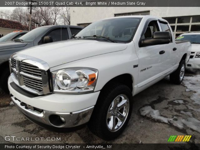 2007 Dodge Ram 1500 ST Quad Cab 4x4 in Bright White