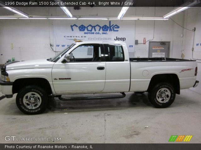 1996 Dodge Ram 1500 Sport Extended Cab 4x4 in Bright White