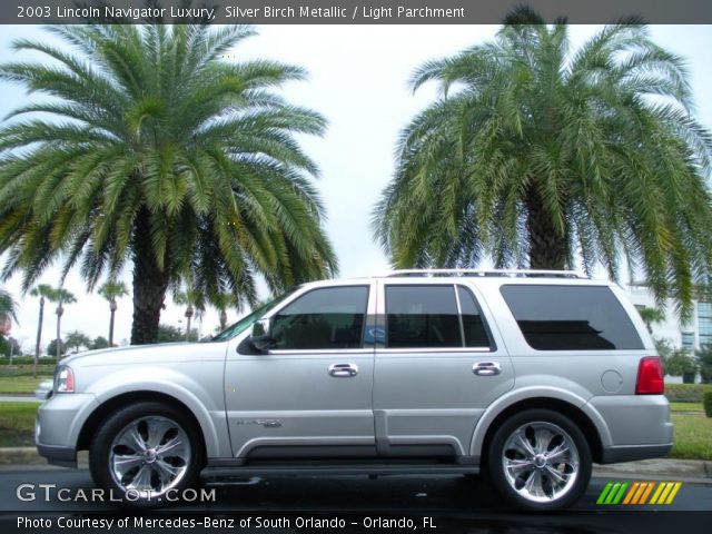 2003 Lincoln Navigator Luxury in Silver Birch Metallic