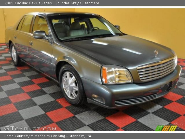 2005 Cadillac DeVille Sedan in Thunder Gray