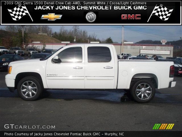 2009 GMC Sierra 1500 Denali Crew Cab AWD in Summit White