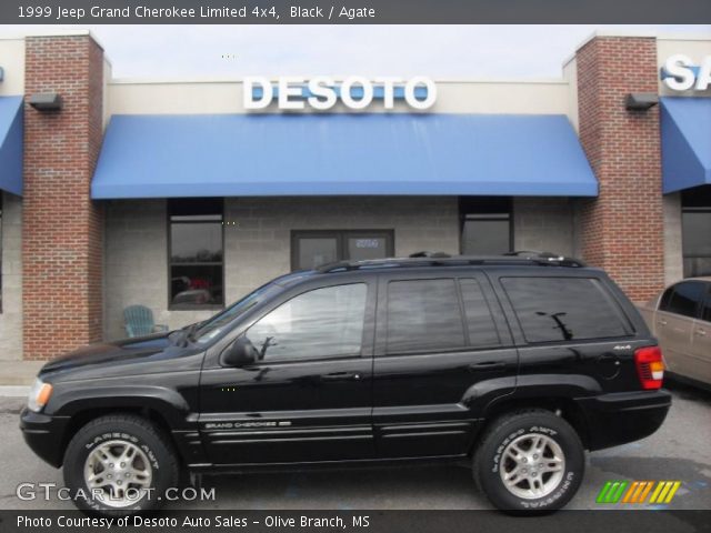 1999 Jeep Grand Cherokee Limited 4x4 in Black