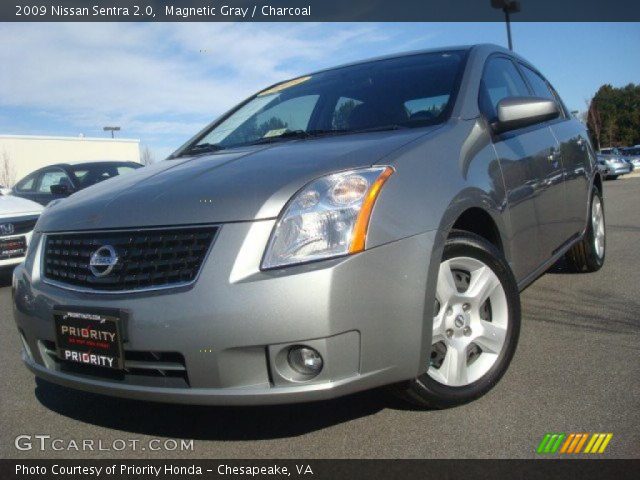 2009 Nissan Sentra 2.0 in Magnetic Gray