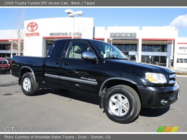 2006 Toyota Tundra SR5 Access Cab in Black