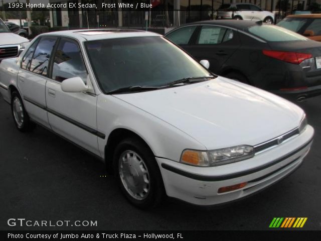 1993 Honda Accord EX Sedan in Frost White