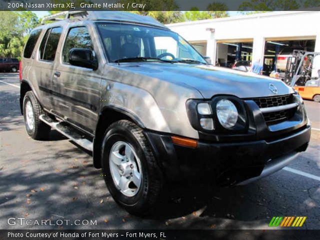 2004 Nissan Xterra XE in Granite Metallic