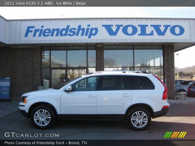 2011 Volvo XC90 3.2 AWD in Ice White