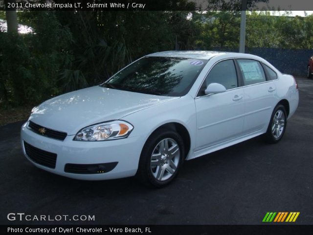 2011 Chevrolet Impala LT in Summit White