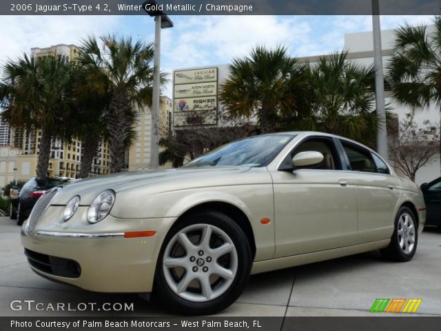 2006 Jaguar S-Type 4.2 in Winter Gold Metallic