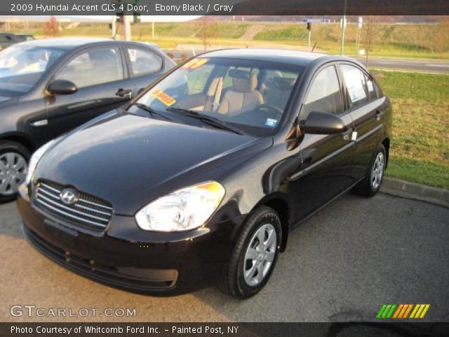 2009 Hyundai Accent GLS 4 Door in Ebony Black