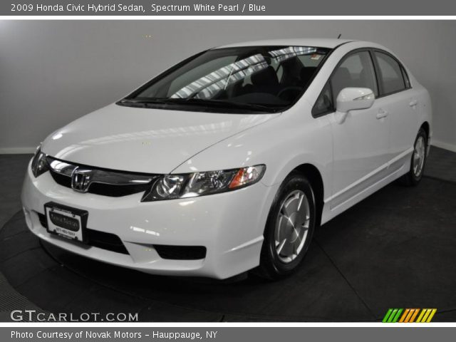 2009 Honda Civic Hybrid Sedan in Spectrum White Pearl