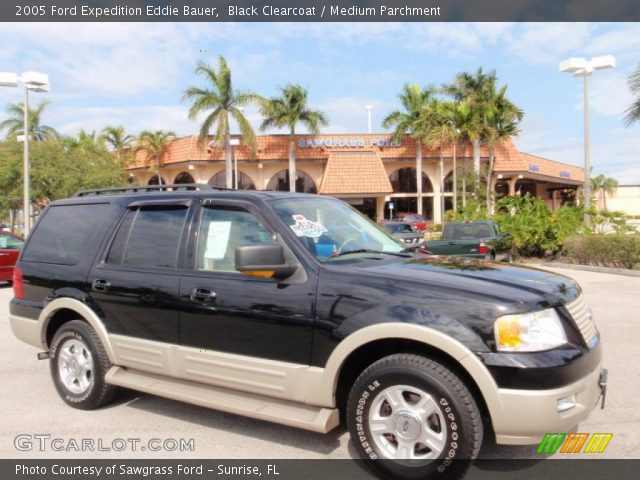 2005 Ford Expedition Eddie Bauer in Black Clearcoat