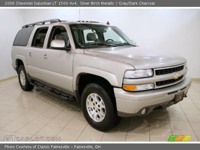 2006 Chevrolet Suburban LT 1500 4x4 in Silver Birch Metallic