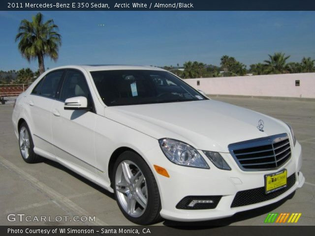 2011 Mercedes-Benz E 350 Sedan in Arctic White