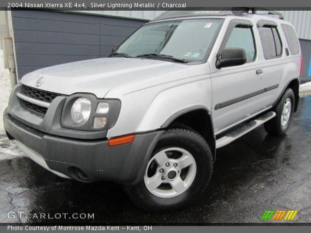 2004 Nissan Xterra XE 4x4 in Silver Lightning Metallic