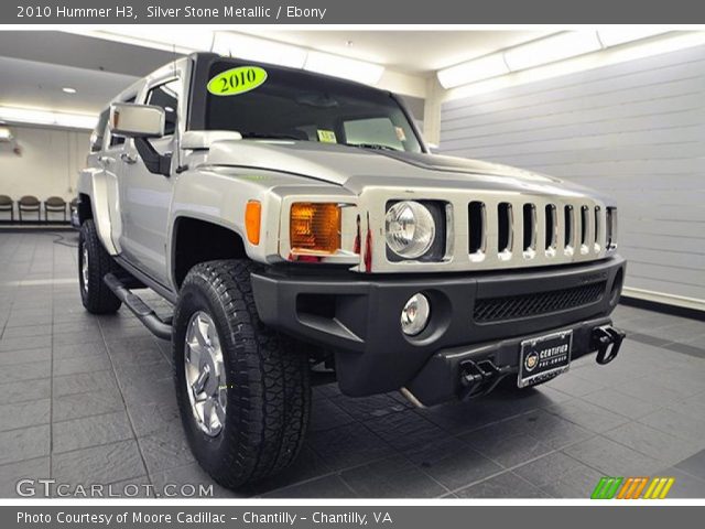 2010 Hummer H3  in Silver Stone Metallic