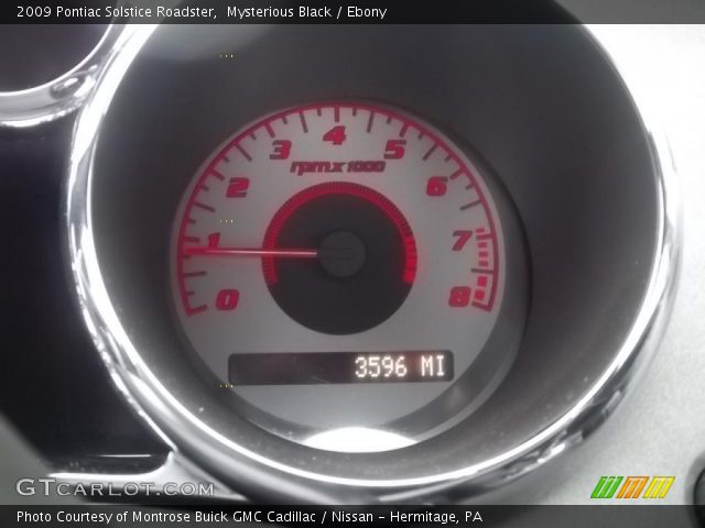 2009 Pontiac Solstice Roadster in Mysterious Black
