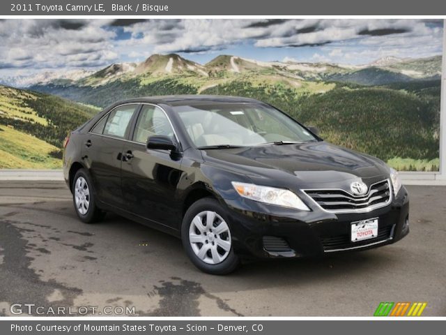 2011 Toyota Camry LE in Black