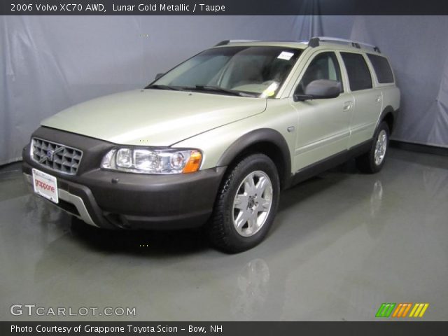 2006 Volvo XC70 AWD in Lunar Gold Metallic