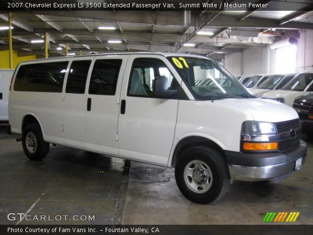 2007 Chevrolet Express LS 3500 Extended Passenger Van in Summit White