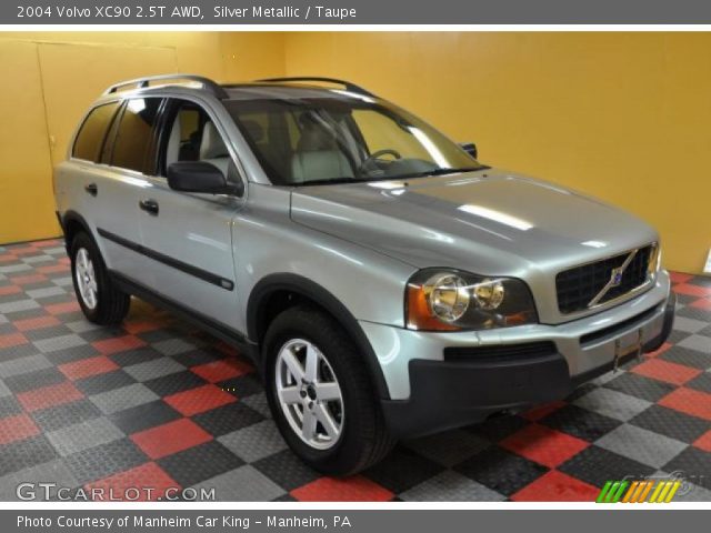 2004 Volvo XC90 2.5T AWD in Silver Metallic