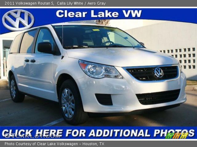 2011 Volkswagen Routan S in Calla Lily White