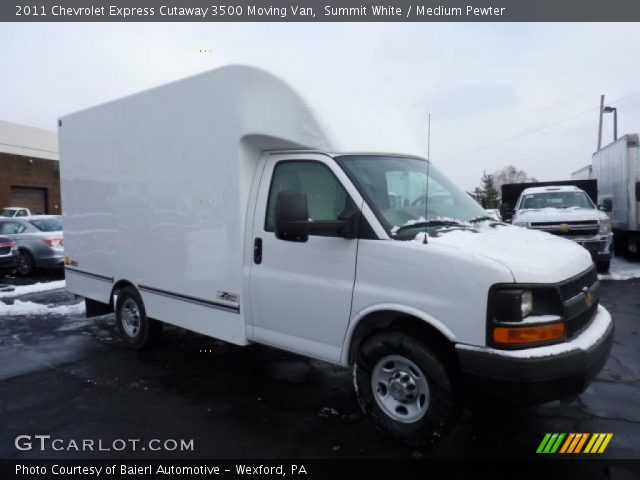 2011 Chevrolet Express Cutaway 3500 Moving Van in Summit White