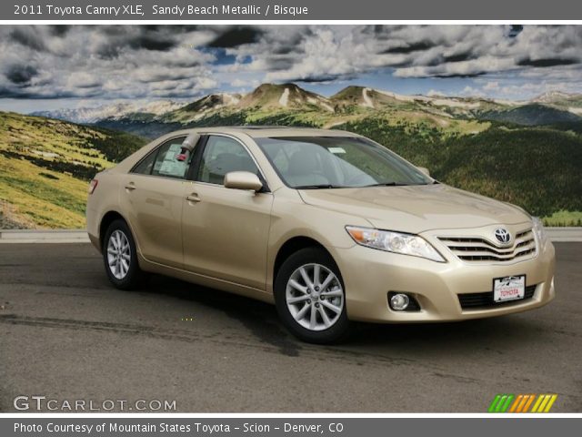 2011 Toyota Camry XLE in Sandy Beach Metallic