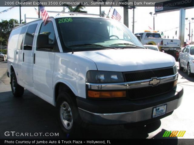 2006 Chevrolet Express 3500 Commercial Van in Summit White