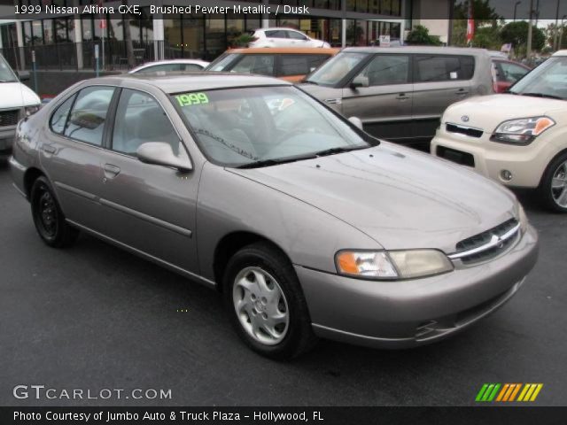 1999 Nissan Altima GXE in Brushed Pewter Metallic