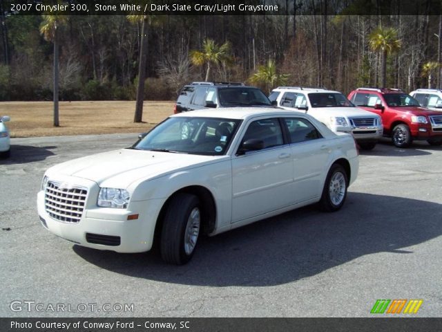 2007 Chrysler 300  in Stone White