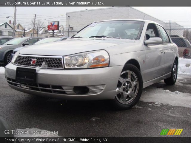 2005 Saturn L Series L300 Sedan in Silver Platinum