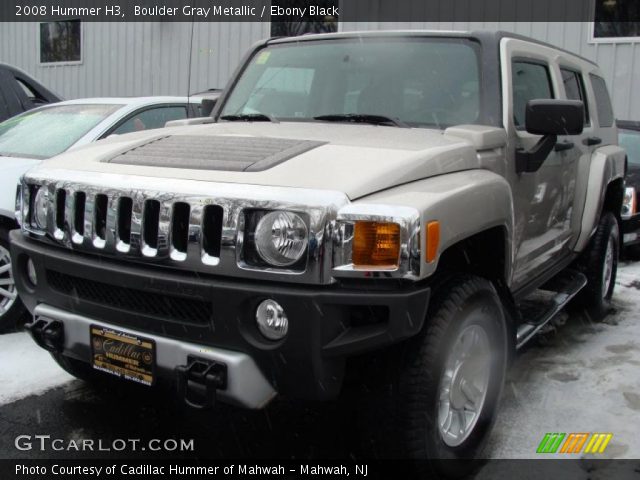 2008 Hummer H3  in Boulder Gray Metallic