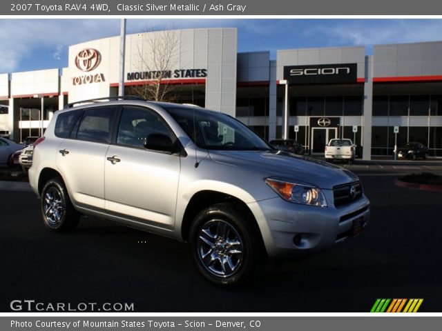 2007 Toyota RAV4 4WD in Classic Silver Metallic