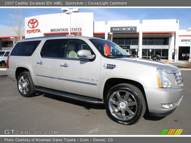 2007 Cadillac Escalade ESV AWD in Quicksilver