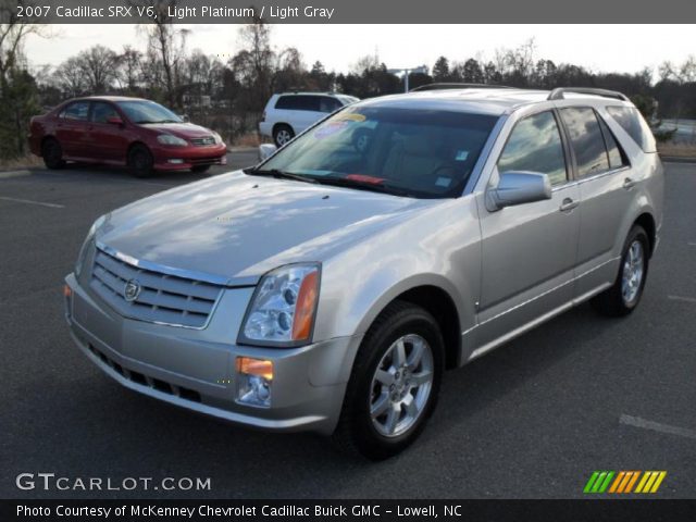 2007 Cadillac SRX V6 in Light Platinum